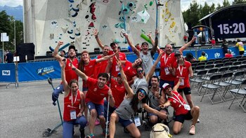 Ocho escaladores españoles compiten en