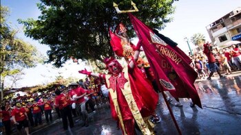El concurso de bailes típicos