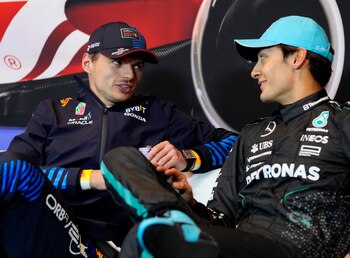 Max Verstappen y George Russell