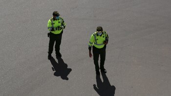 With a false catch, criminals