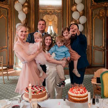 Elle fue bautizada un año