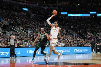 Wembanyama fue protagonista en la derrota de los Spurs (Reuters)