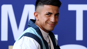 River Plate quedó a un paso de cerrar la llegada de Thiago Almada: las cifras de una transferencia récord