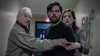 El thriller número uno en Netflix protagonizado por Robert de Niro: una correcta (aunque algo insípida) película policíaca sobre un asesino de niños