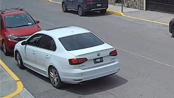 Auto sin placas. Osvaldo Muller denuncia Edomex Poder Judicial