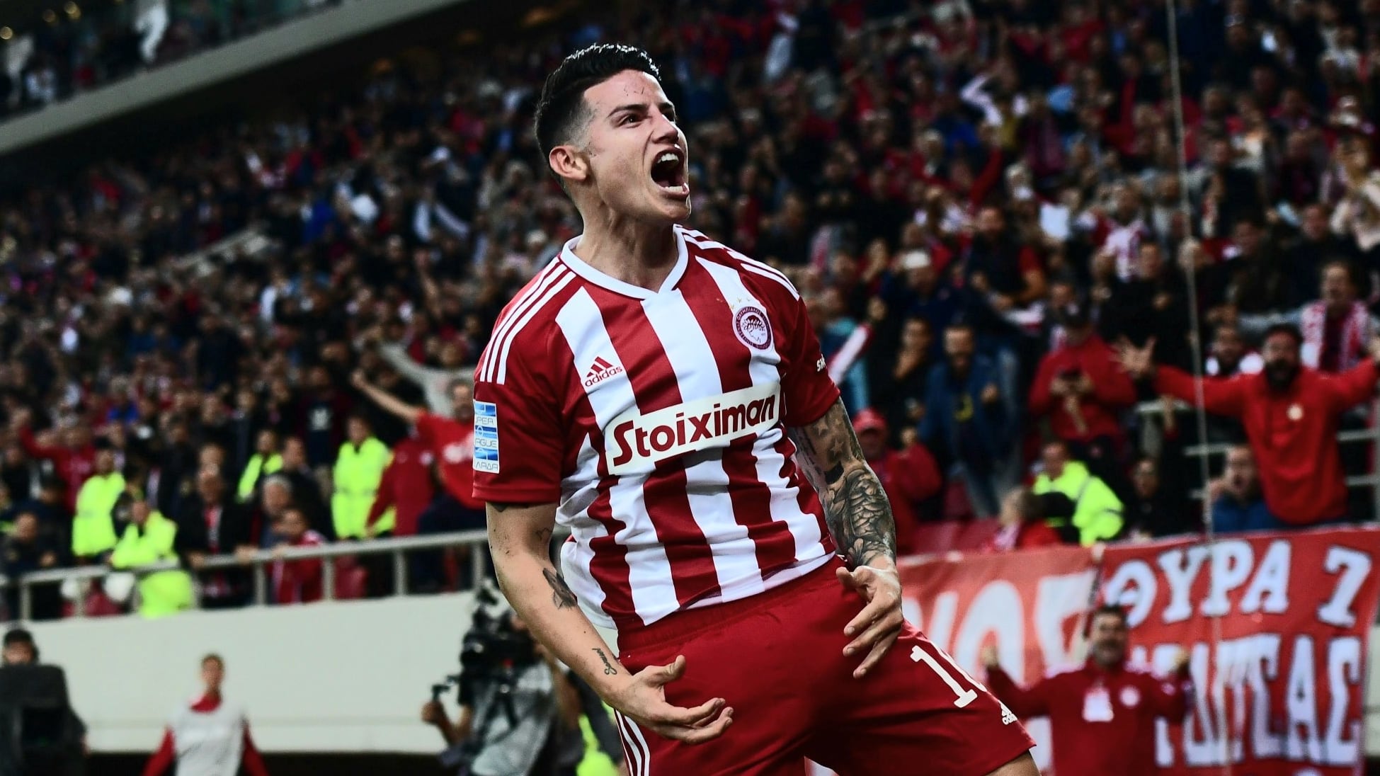 James Rodríguez jugó en Olympiacos entre septiembre de 2022 y abril de 2023, renunciando al equipo por falta de minutos - crédito Olympiacos