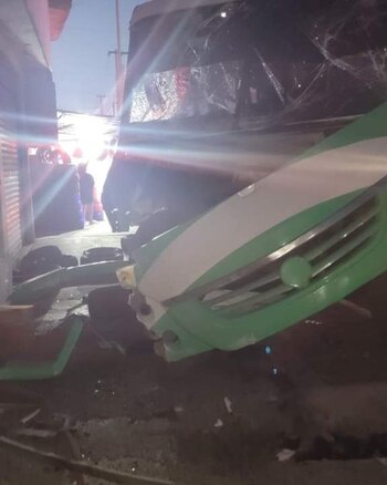 15 personas resultaron lesionadas, sin