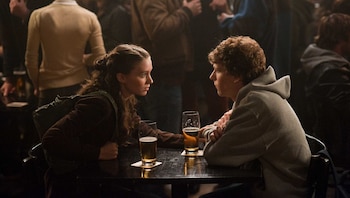 Rooney Mara y Jesse Eisenberg en 'La red social'