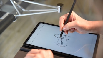 Cómo firmar un documento en