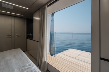 Balcón plegable del camarote principal