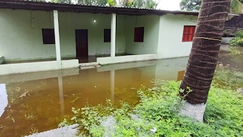 Los remanentes de la tormenta Cristina mantienen la amenaza de inundaciones en Guatemala