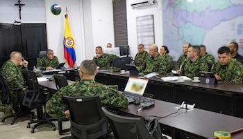 Gobernación del Guaviare y Fuerzas Militares definen estrategias para el ingreso seguro de comisiones humanitarias en zona de conflicto - crédito prensa Fuerzas Militares