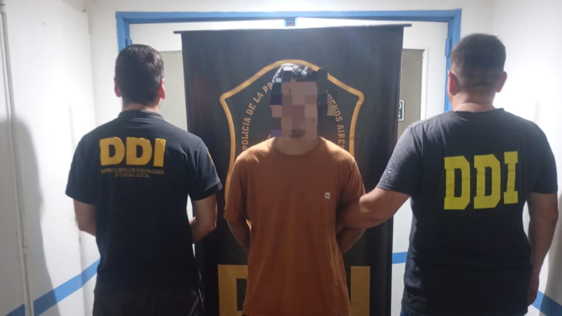 A.D.L., de 24 años, fue detenido en uno de los cuatro puntos donde era aguardado por personal de la DDI Zárate-Campana de la Policía Bonaerense.