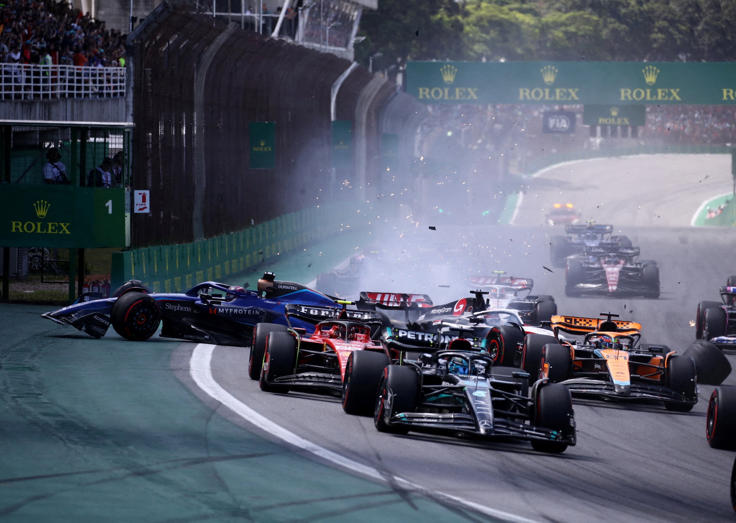 La entrada más económica disponible para el Formula 1 MSC Cruises Gran Prêmio de São Paulo 2026 parte de $ 688,88 y corresponde a un ticket individual. (REUTERS/Carla Carniel)
