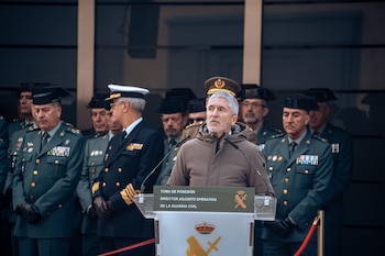 El ministro de Interior, Fernando Grande-Marlaska, durante su intervención en el acto de toma de posesión del hasta ahora teniente general de la Guardia Civil, Manuel Llamas Fernández, como director adjunto operativo (DAO) del Cuerpo (Gabriel Luengas - Europa Press)