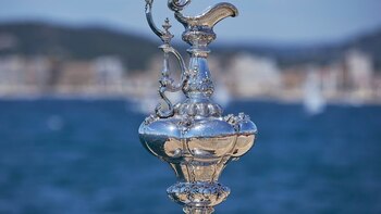 Cinco equipos fundadores crean una