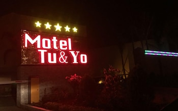 El motel Tu y Yo, ubicado en Llanos de Santa Lucía, fue el proyecto cuya autorización municipal originó la investigación contra el exalcalde.
