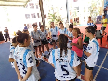 La selección femenina de cestoball