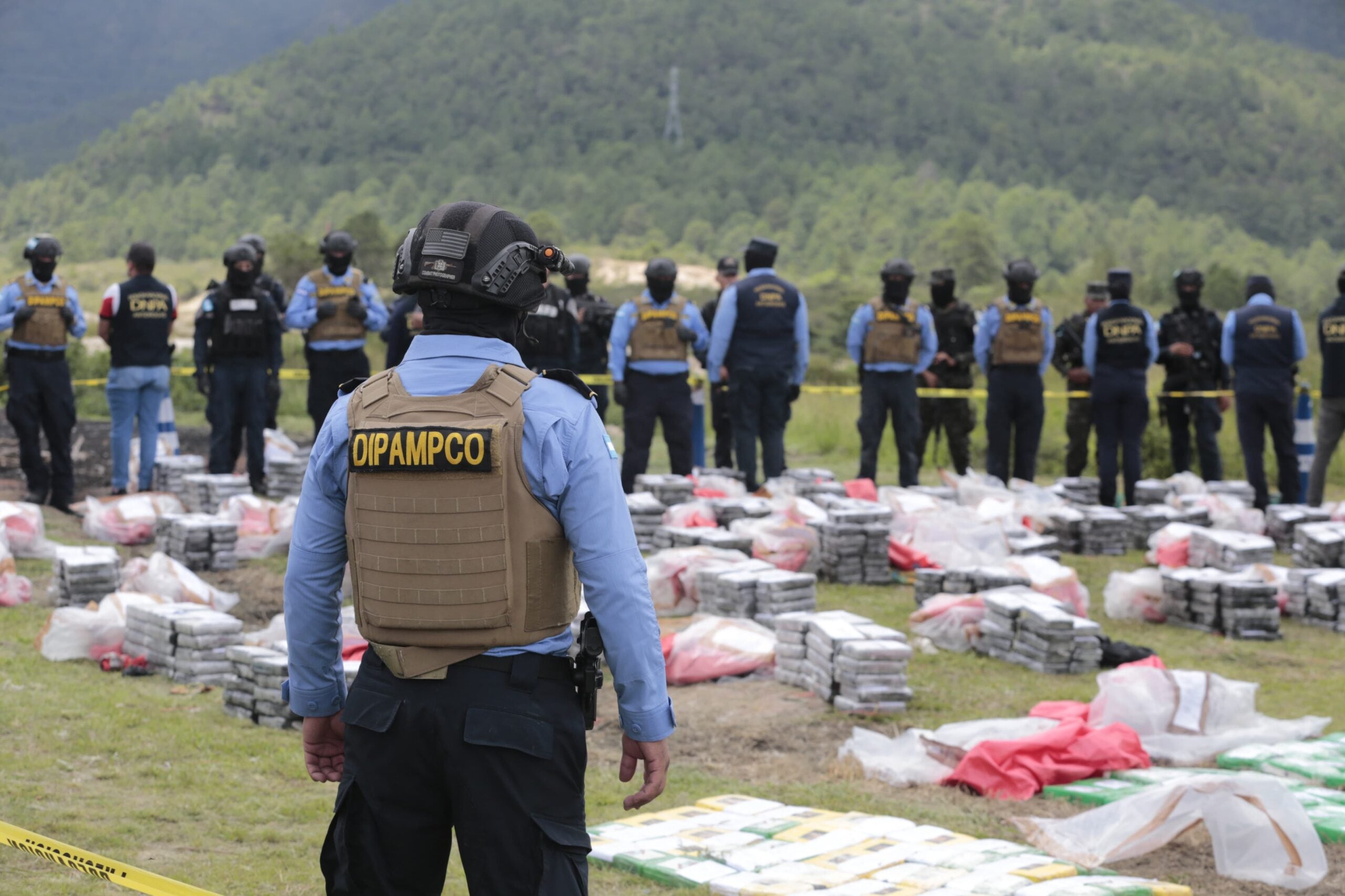 El informe señala posibles responsabilidades de mandos y agentes en distintas actuaciones investigadas. Autoridades detectaron incumplimientos de protocolos en varias operaciones desarrolladas por Dipampco. (Foto: Policía Nacional)