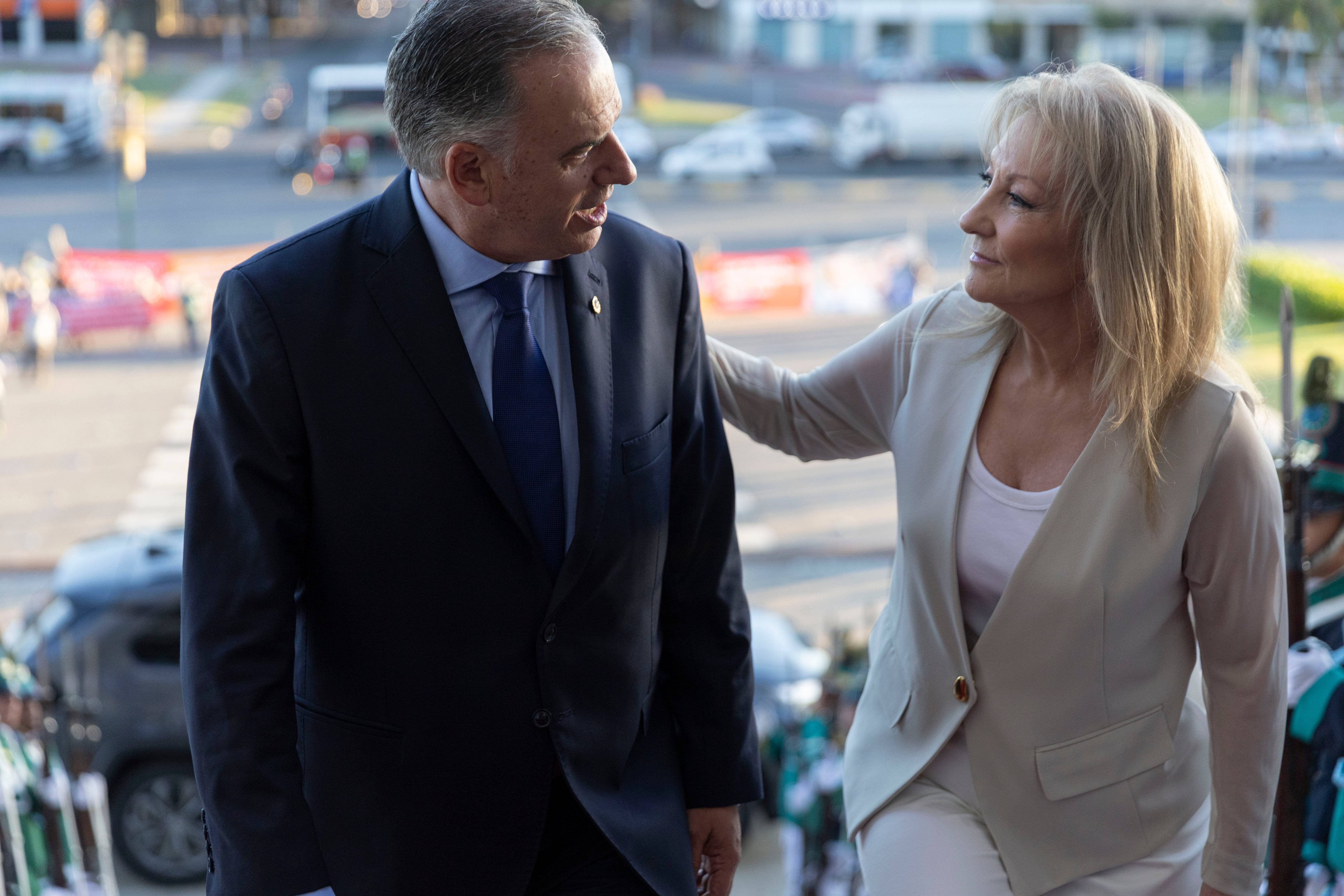 El presidente de Uruguay, Yamandú Orsi, junto a la vicepresidenta Carolina Cosse (Presidencia)