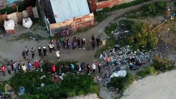 Video: la insólita fila de