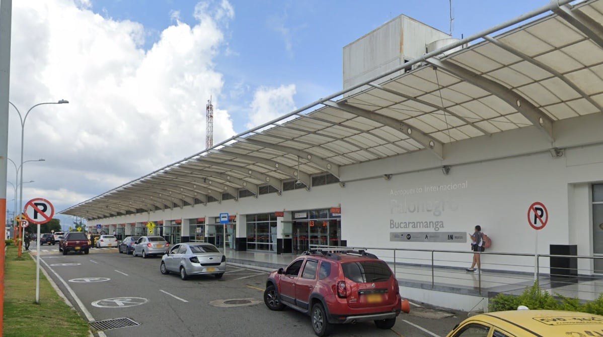 Aeropuerto internacional Aeropuerto Internacional Palonegro de Bucaramanga permanece bloqueado - crédito Google Maps