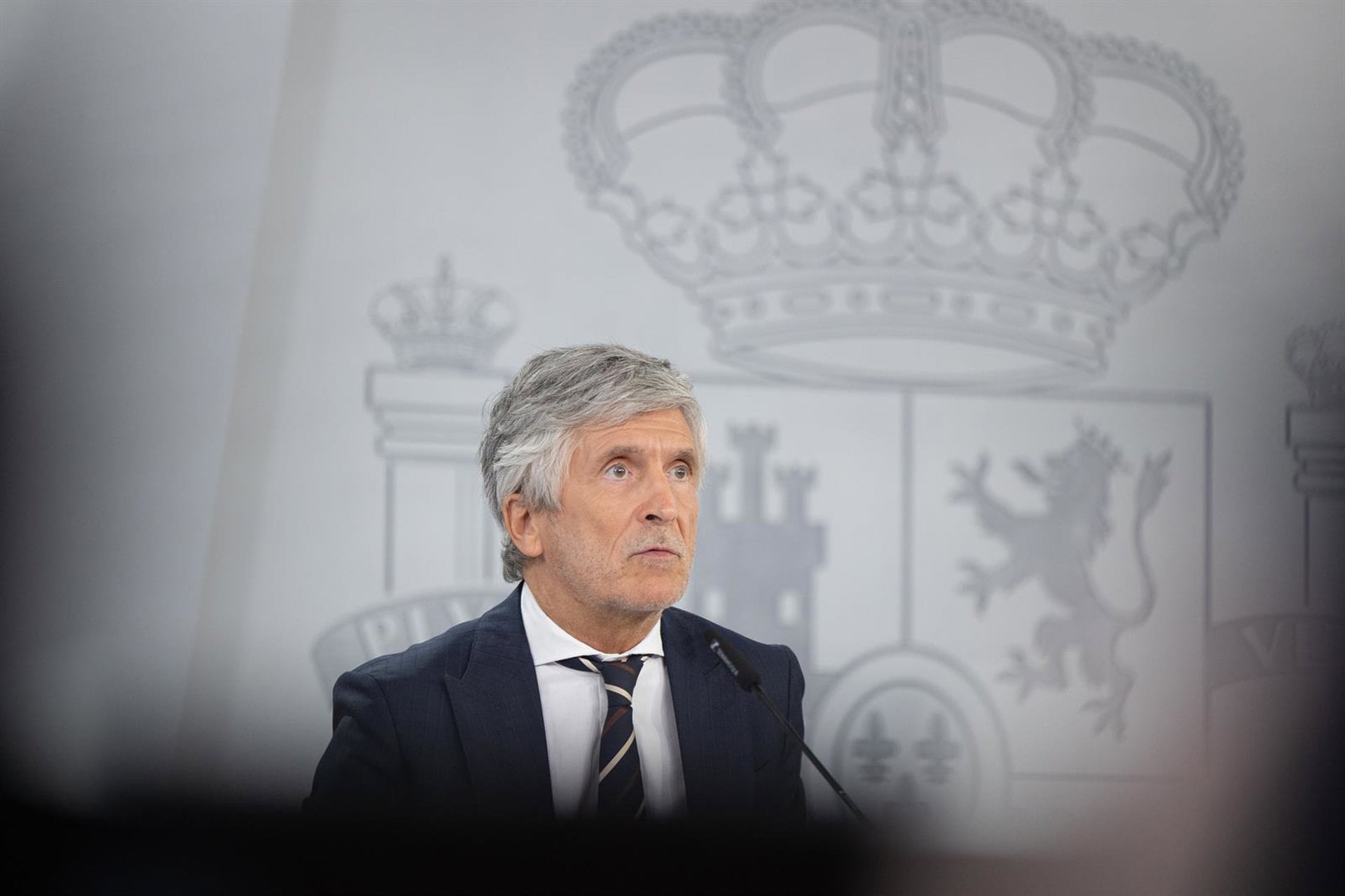 25/08/2026 El ministro del Interior, Fernando Grande-Marlaska, durante la rueda de prensa tras el Consejo de Ministros, a 25 de agosto de 2026, en Madrid (España). El Consejo de Ministros ha aprobado este martes 25 de agosto una nueva ley de asilo y una reforma de la ley de Extranjería con el objetivo de adecuar el marco jurídico español al Pacto Europeo de Migración y Asilo, que entró en vigor en junio.
POLITICA
Jesús Hellín - Europa Press