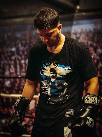 La marca en la cara de Gaston Edul antes de su pelea de boxeo