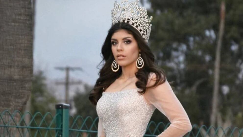 Familiares, conocidos y personas de Ensenada reaccionaron a su muerte con indignación y exigieron justicia y la verdad, ya que la pareja de la joven avisó hasta un día después de su muerte Foto: Redes sociales Carolina Flores