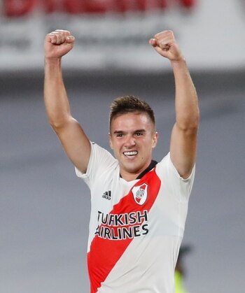 Agustín Palavecino celebra tras anotar