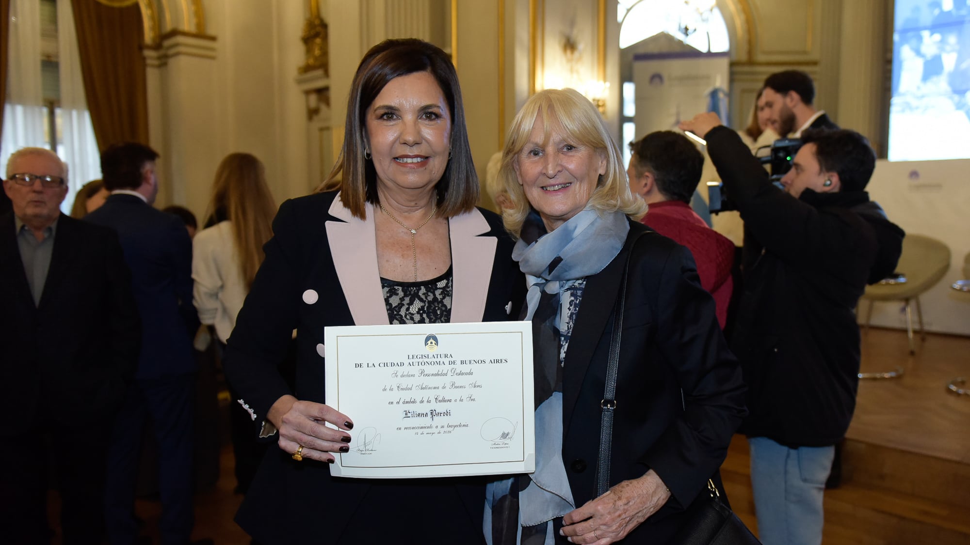 Marta Buchanan, directiva del Grupo América