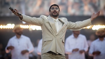 Bad Bunny en su concierto en Barcelona. (Europa Press)
