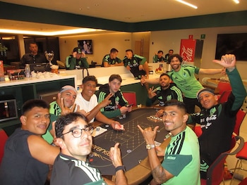 La Selección Mexicana concluyó su camino en el Mundial 2026 al caer eliminada en los Octavos de Final frente a Inglaterra (Instagram Santiago Gimenez)