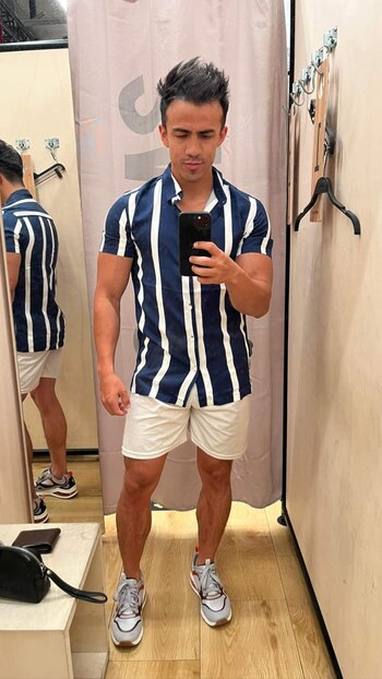 El cantante despidió a la