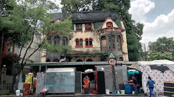 Casas abandonadas en la Roma generan alerta por posibles despojos: vecinos ubican 120 inmuebles en riesgo