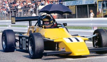 Senna sobre el Fórmula Ford