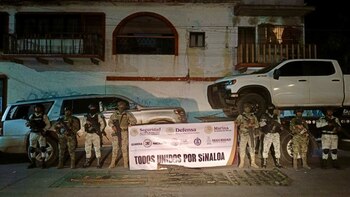 Aseguran 20 vehículos y detienen