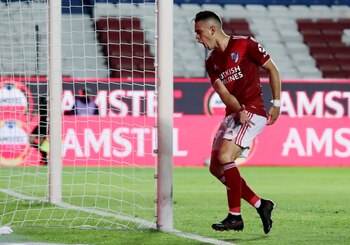 Este semestre Rafael Santos Borré