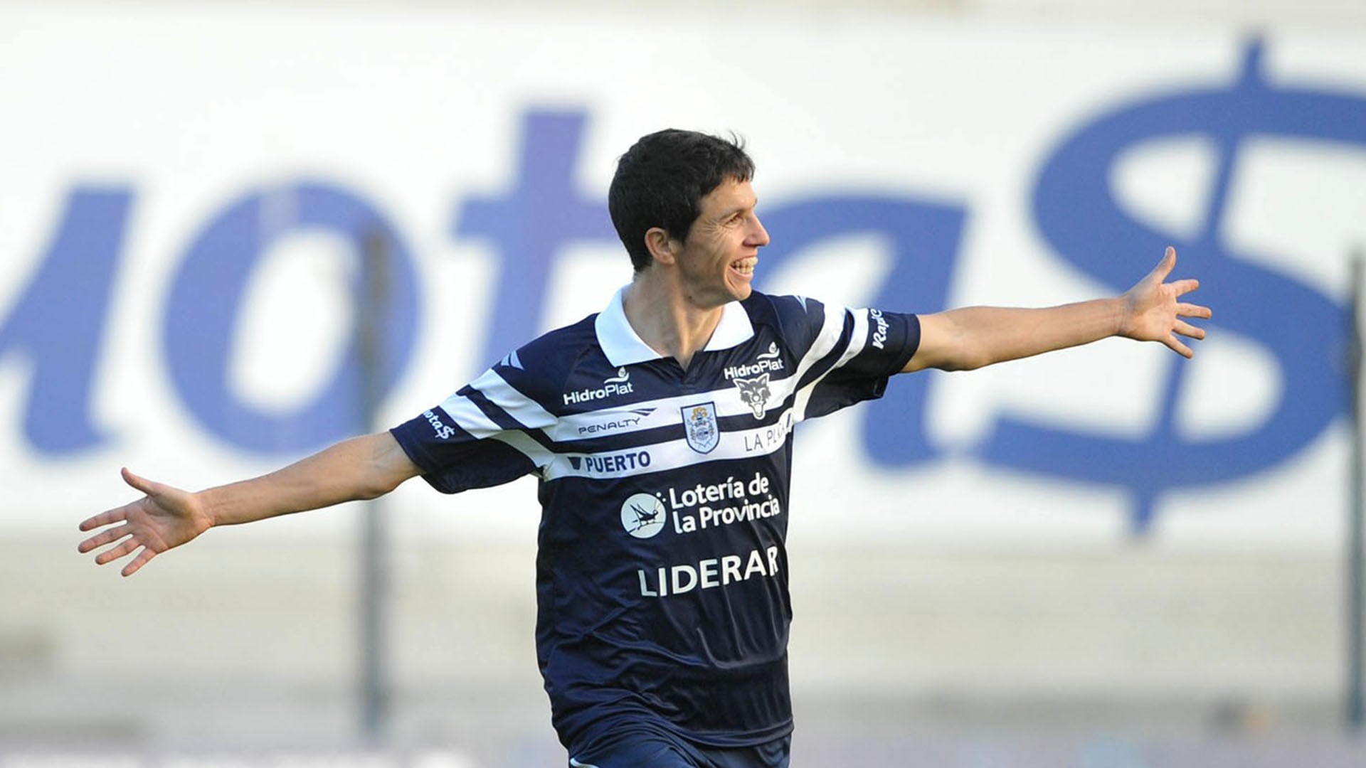 Nacho Fernández regresa a Gimnasia tras 10 años (NA)