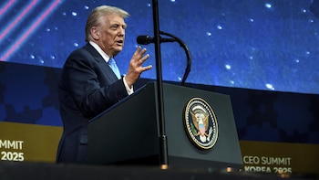 Trump eleva del 15 al