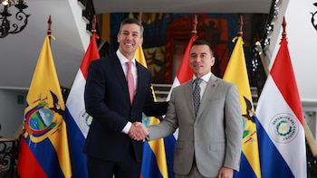 Daniel Noboa recibe a Santiago Peña para reforzar la cooperación en seguridad y justicia