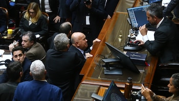 Así fueron los fuertes cruces en Diputados por un artículo tras la aprobación de la reforma de la carta orgánica del BCRA