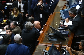 Sesión en Cámara de Diputados - 26 de agosto