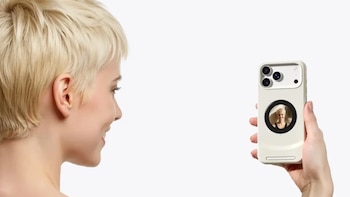 Por ahora, la funda es