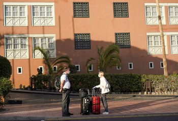 Por puentes y días de