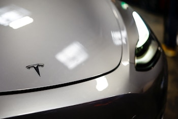 Los autos Tesla cuentan con