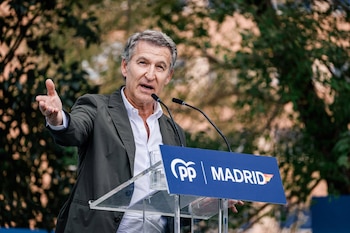 05/09/2026 El presidente del PP, Alberto Núñez Feijóo (d), durante la inauguración de las Jornadas Parlamentarias del Grupo Popular de la Asamblea de Madrid, en el hotel EXE Getafe, a 5 de septiembre de 2026, en Getafe, Madrid (España). La sexta edición de estas Jornadas han contado con mesas de trabajo en las que los diputados han puesto en marcha las bases para la preparación de las próximas elecciones autonómicas y municipales.
POLITICA
Carlos Luján - Europa Press
