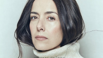 El Teatro Gayarre acoge la adaptación de 'El invencible verano de Liliana', con la actriz mexicana Cecilia Suárez