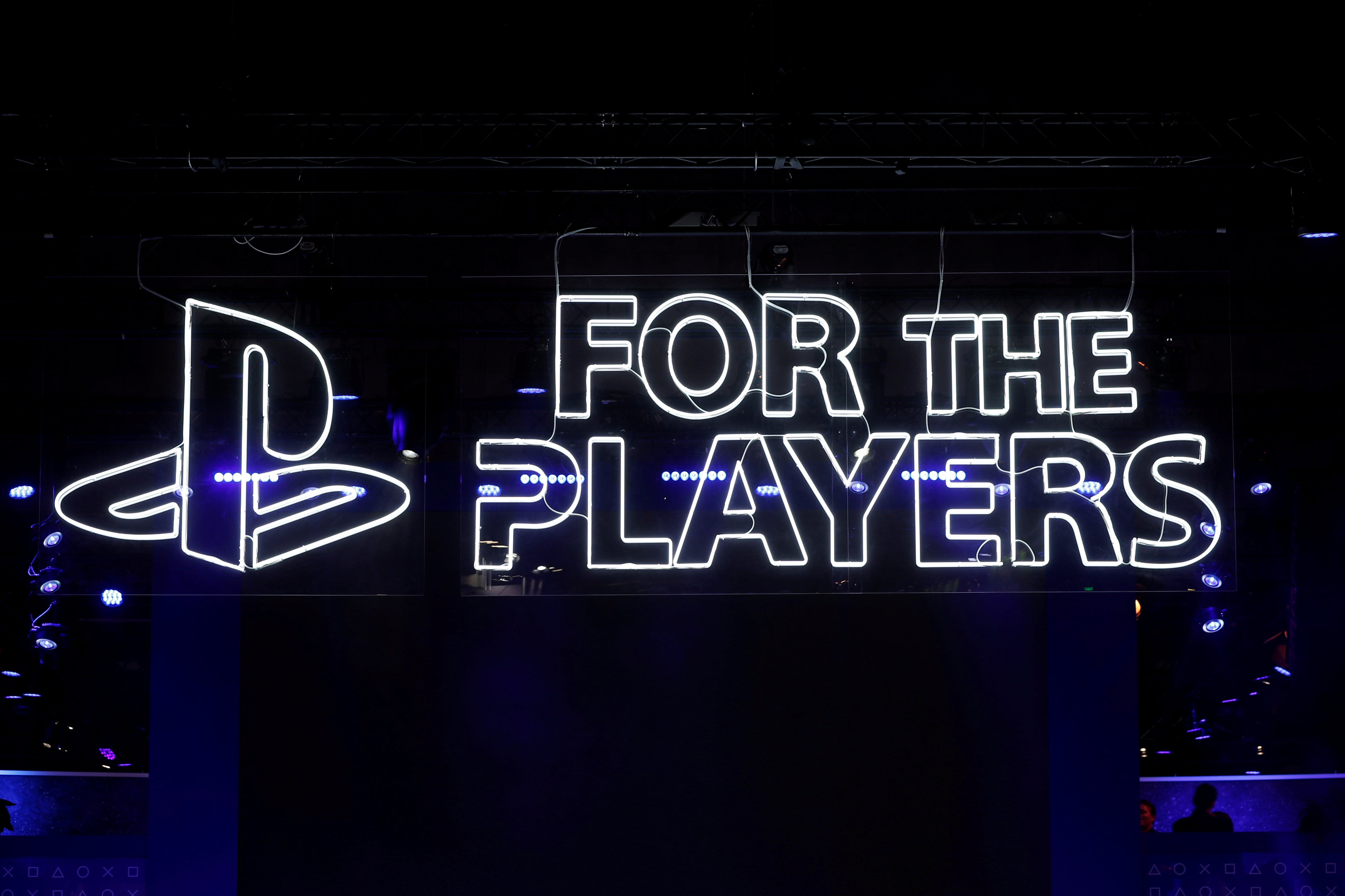 La campaña #PSBlackout buscó frenar durante una semana la actividad de los usuarios de PlayStation por el fin de los juegos físicos anunciado por Sony. (REUTERS/Benoit Tessier/File Photo)