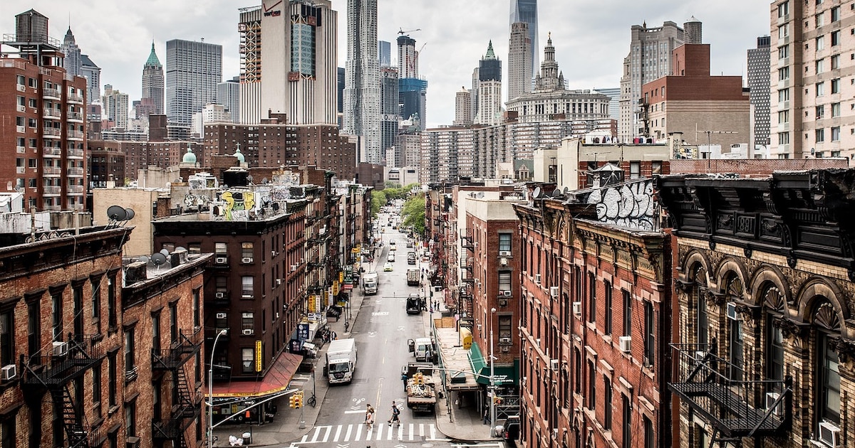 New York freezes rents of almost a million homes